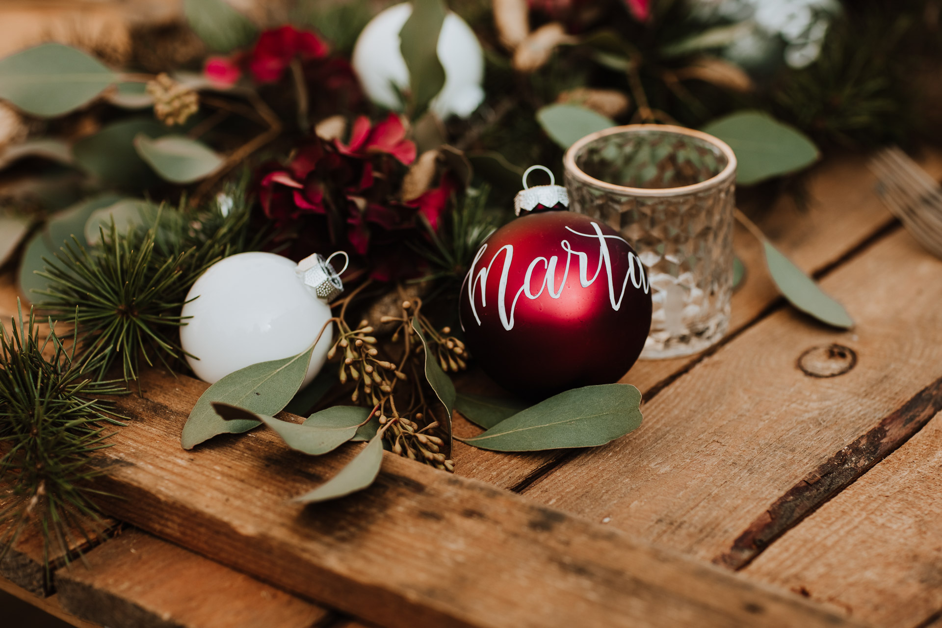 Decorazioni di natale in calligrafia